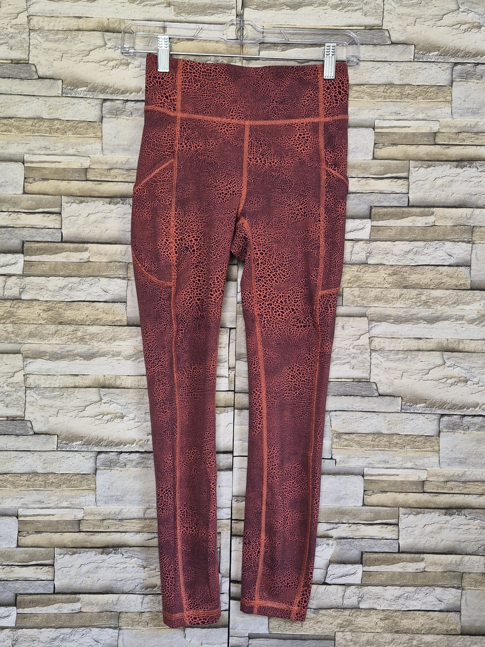 ​Lululemon High-Rise Tight Women's Size 4 Red Pattern Everlux Athleisure Legging